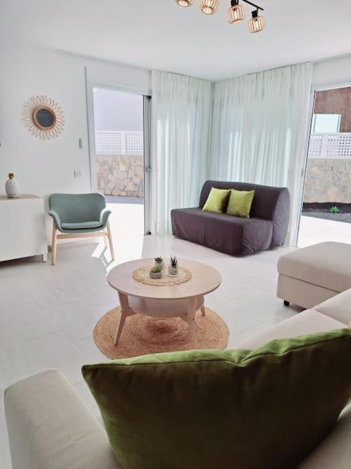 Malibu Mogan Secret Pool Villa - Piscina Privada Y Climatizada - Exclusive Heated Pool Ла-Плая-де-Тауро Экстерьер фото