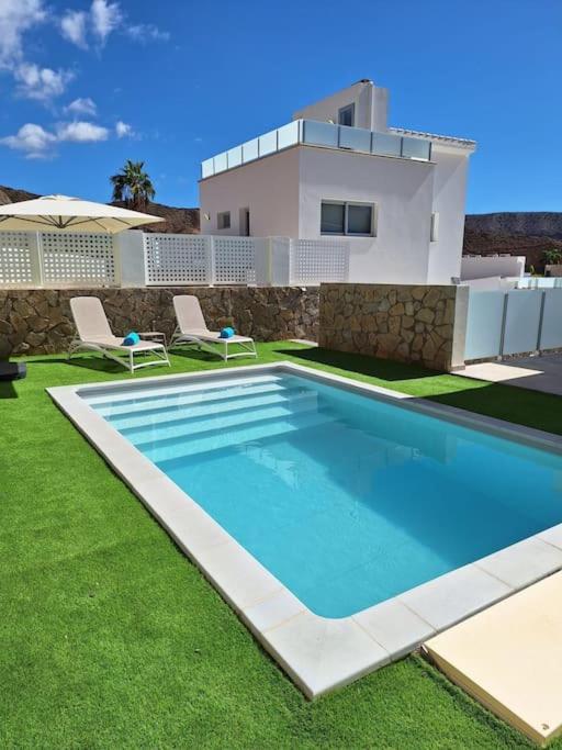 Malibu Mogan Secret Pool Villa - Piscina Privada Y Climatizada - Exclusive Heated Pool Ла-Плая-де-Тауро Экстерьер фото